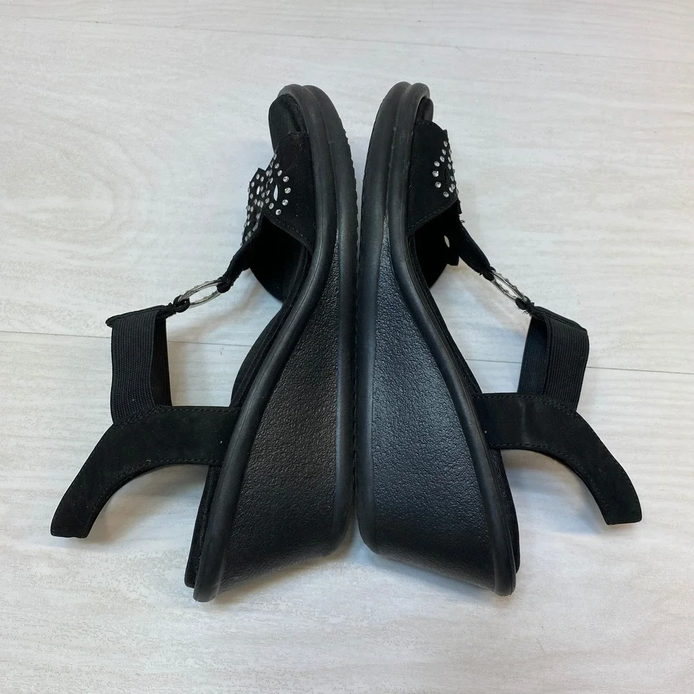 Skechers no size